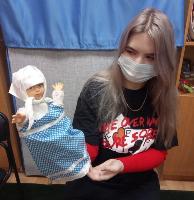 «Школа волонтера» готовит кукольный спектакль ко Дню матери